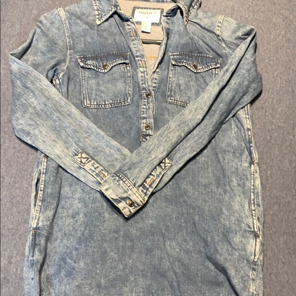 DENIM TOP